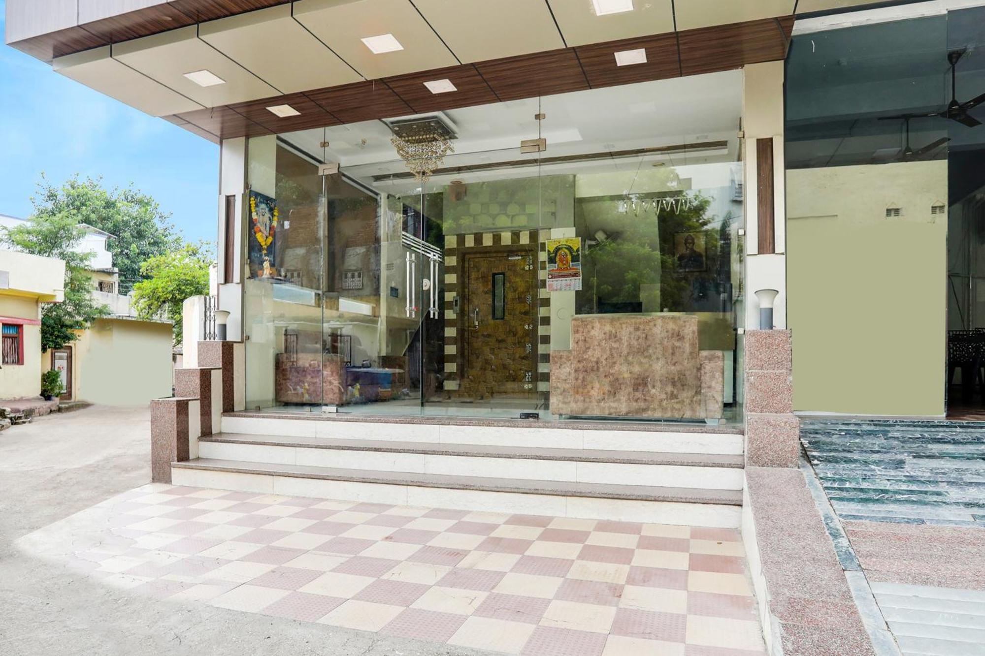 Super Hotel O Palkhi Road Near Sai Baba Temple Formerly Netra Sai Shirdi Εξωτερικό φωτογραφία